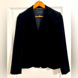 New condition Banana Republic size 6 stretch black velvet blazer